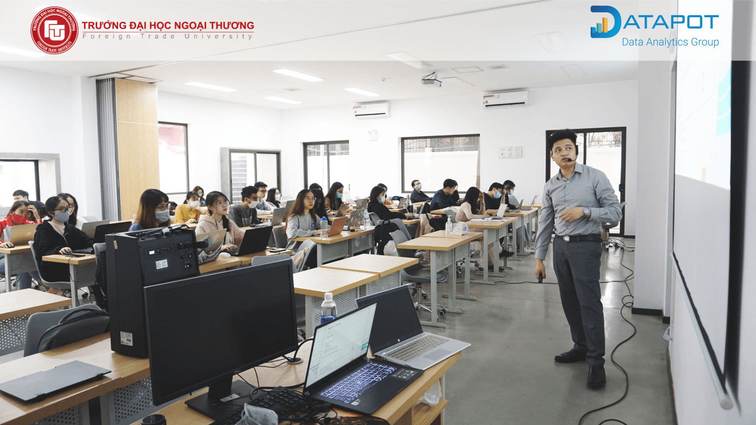 Trường Đại học Ngoại thương